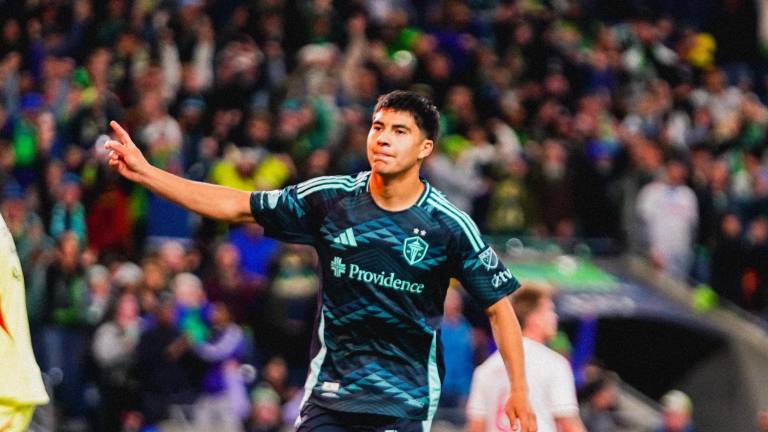 Obed Vargas fichará con el club colchonero para luego ser cedido.