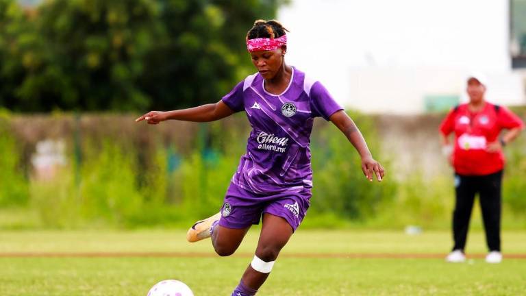 Mercedes Rodríguez deberá ajustar su estrategia para enfrentar a las Rojinegras.