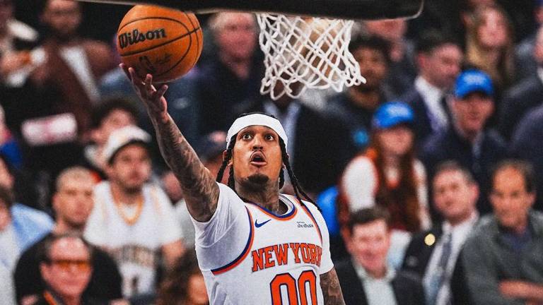 Los Knicks se colocan 1-0 en la eliminatoria.