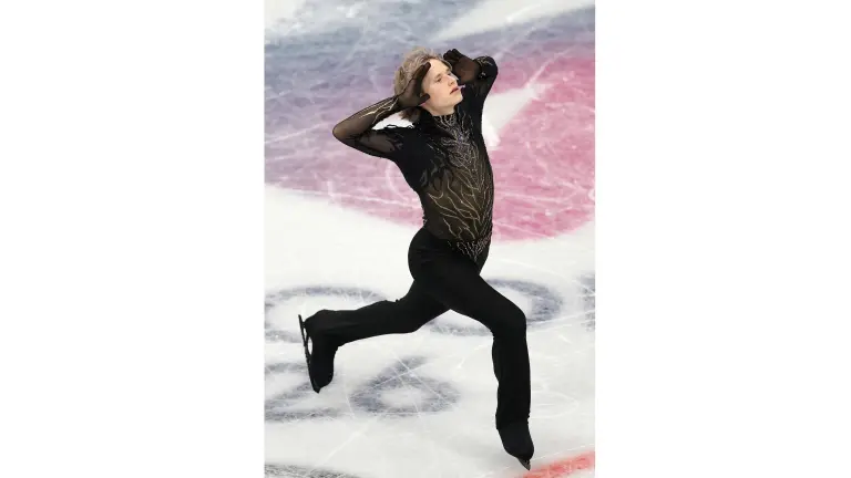 Ilia Malinin le dio el oro a Estados Unidos.