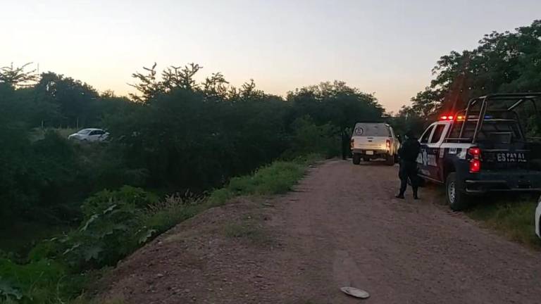 Localizan el cuerpo de un hombre en el canal de Infonavit Las Flores en Culiacán