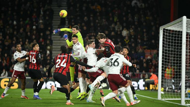 Arsenal llega a 48 puntos.