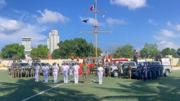 La Secretaría de Marina invita a que los bañistas acaten las indicaciones emitidas por la Capitanía de Puerto.