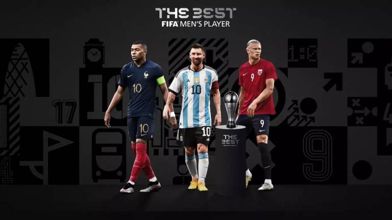 Kylian Mbappé, Lionel Messi y Erling Haaland contienden por el premio.