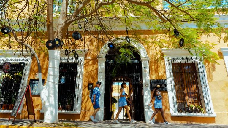 El verano en Mazatlán se fortalece gracias a la confianza del turismo nacional