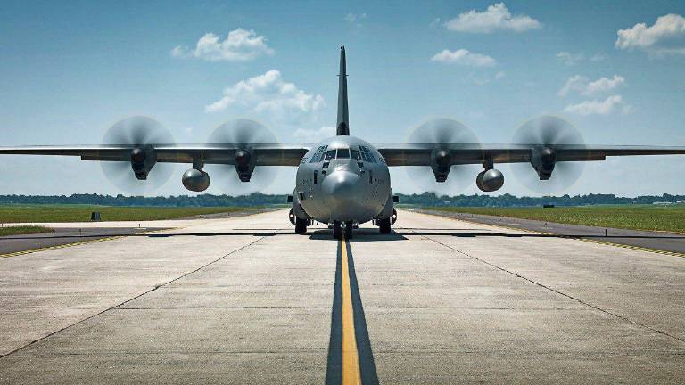 Un avión Lockheed Martin C-130J-30 Super Hercules, modelo que será incorporado a la Fuerza Aérea Mexicana y entregado en 2028 al Escuadrón Aéreo 302.