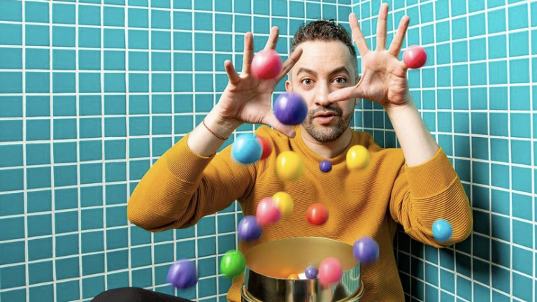 El comediante Chumel Torres se pronuncia sobre las votaciones que se llevarán a cabo en territorio nacional.