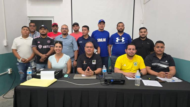 Todo se encuentra listo para que este jueves se inaugure el Torneo Nacional de Futbol Libre Varonil, en Mazatlán.