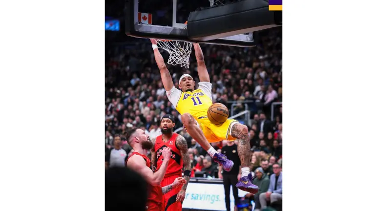 Lakers gana por 123-120 a Raptors.