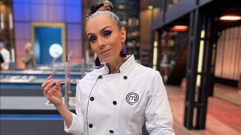 Ivonne Montero se despide de MasterChef Celebrity México.
