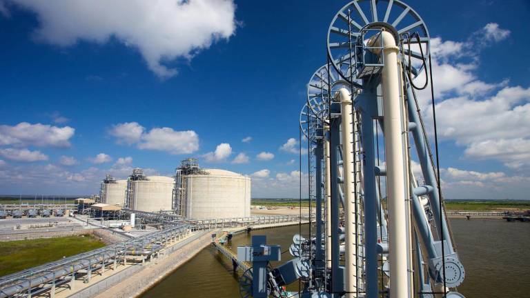 La empresa estadounidense Sempra anunció la cancelación de un proyecto de gas natural en Sinaloa junto a la CFE.