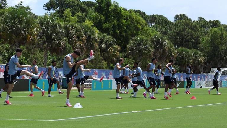 Entre los artículos sustraídos se encuentran balones oficiales, botines y material de entrenamiento.