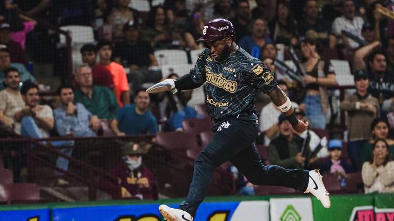 La novena guinda respondió ante su afición con una victoria en entradas extras.