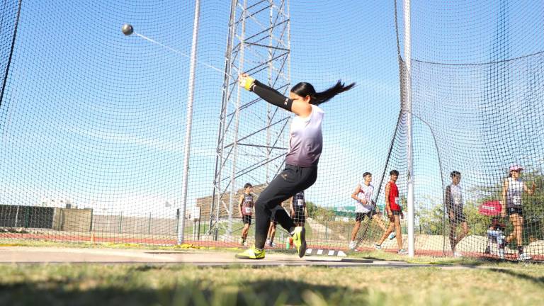 Los atletas culiacanenses dominaron el primer día.