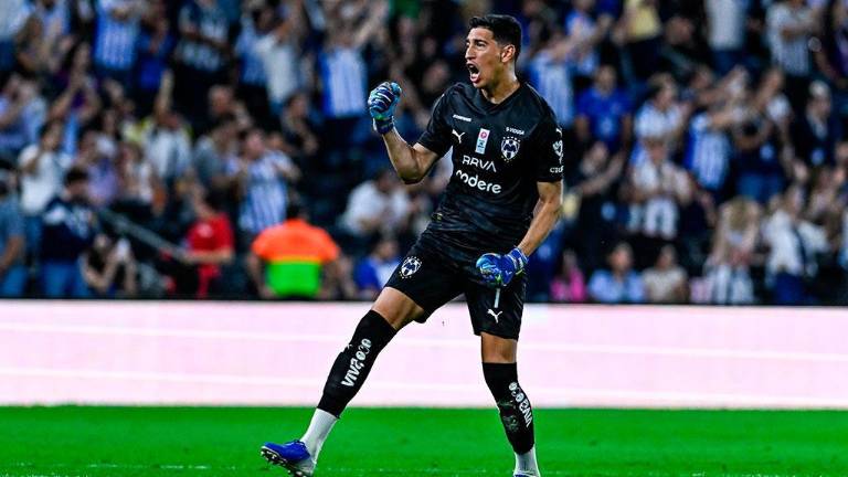 Esteban Andrada emigrará al balompié español, tras fichar con el Real Zaragoza.