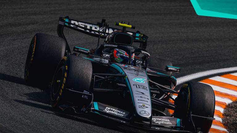 George Russell se lleva la pole para la Sprint.