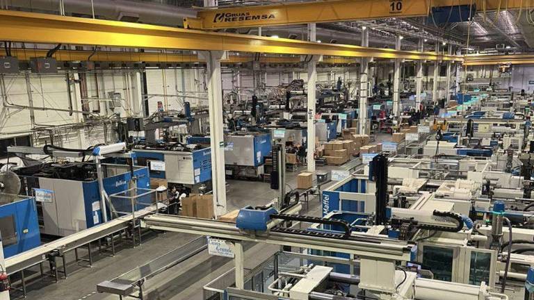 Para este año, el FMI ajustó a la baja el crecimiento de la economía.