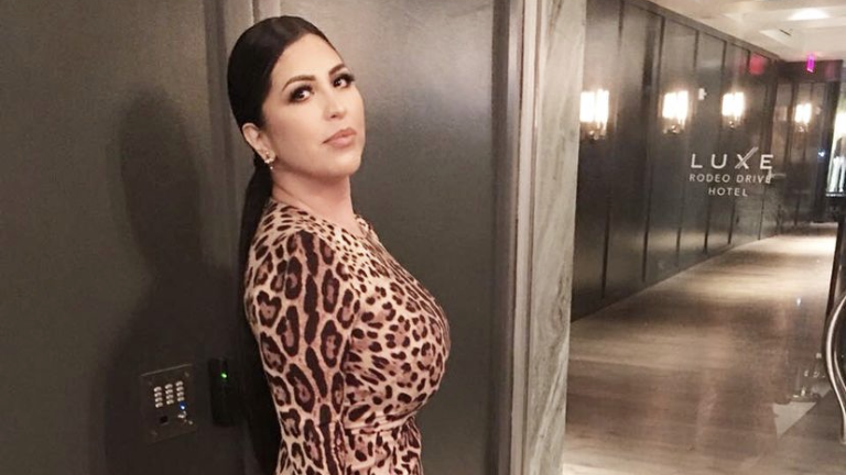 Cristy Nodal envía mensaje a sus seguidores después de haber salido de una operación exitosa.