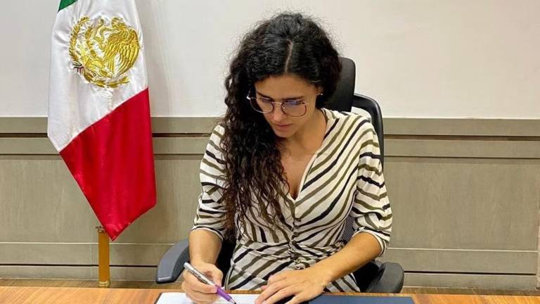 En el oficio se argumenta que dicha solicitud se realizó conforme al artículo 27, fracción VII de la Ley Orgánica de la Administración Pública Federal.