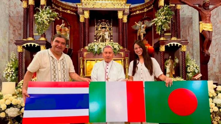 El Obispo de Mazatlán, Monseñor Mario Espinosa Contreras, hizo el anuncio de la misión.