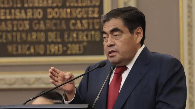 Miguel Barbosa Huerta, Gobernador de Puebla quien falleció este martes en un hospital de la Ciudad de México.