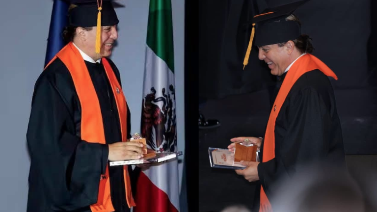 Cristian Castro celebra su graduación de preparatoria.
