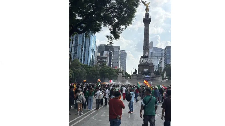 El festejo en el Ángel de la Independencia.