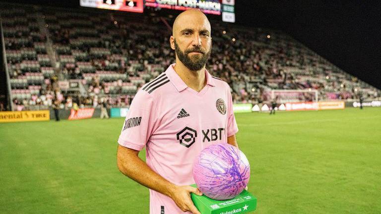 Gonzalo Higuain juega actualmente en el Inter de Miami, en la Major League Soccer.