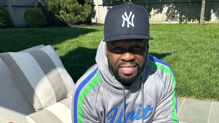 El artista 50 Cent ha sido demandado por agresión.