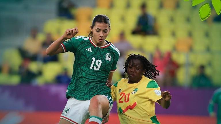 México deja ir una ventaja de dos goles y termina empatando.