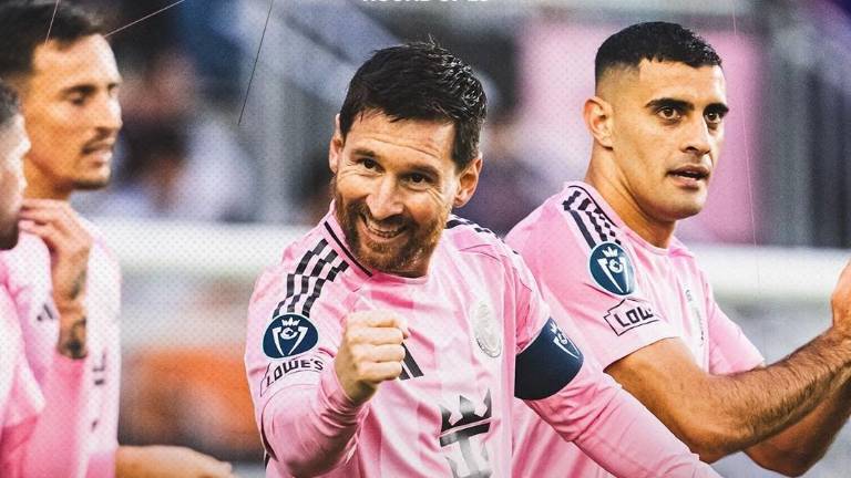 El argentino será el primer deportista en activo con una tribuna bautizada en su honor.