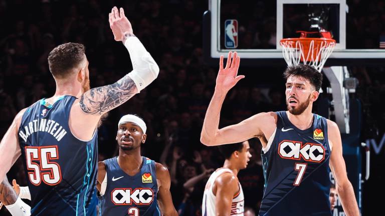 Thunder saca mayor ventaja en la serie.