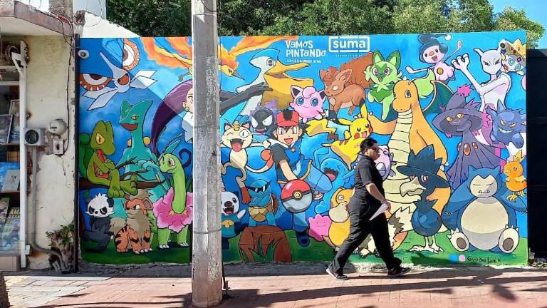 Mural alusivo a personajes de cómics en el Centro de Culiacán.