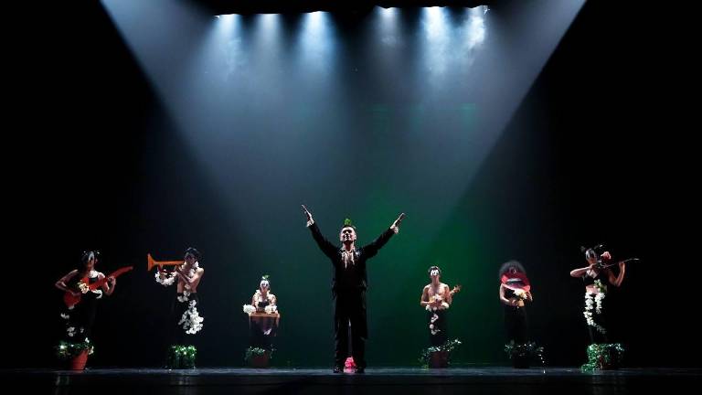 Las piezas presentadas son vanguardistas, que exigen el desarrollo físico-coreográfico de los intérpretes.