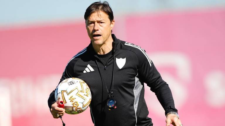 Matías Almeyda ya no es más entrenador del Sevilla FC.