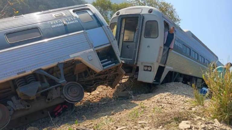 El descarrilamiento del Tren Interoceánico en Oaxaca ha dejado hasta el momento 14 víctimas mortales.