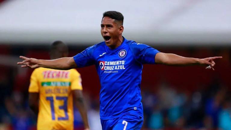Luis Romo dejaría Cruz Azul para irse a jugar a España.