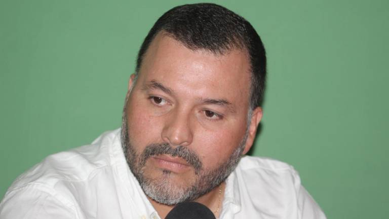 Presidente en Guasave de la Cámara Nacional de la Industria de Restaurantes y Alimentos Condimentados