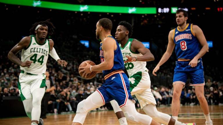 Celtics y Warriors reanudan las Finales de la NBA en Boston