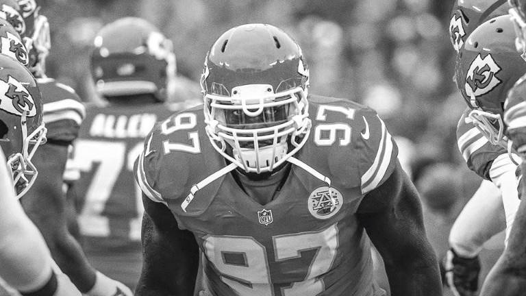 Allen Bailey fallece.