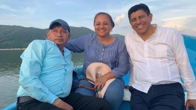 Asesinan en Oaxaca a candidato a Alcalde de Morena; su esposa, presidenta municipal, es hallada viva