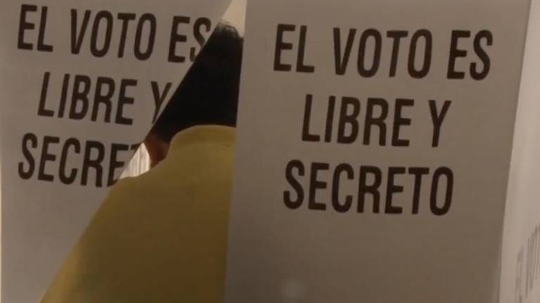 Ciudadanos de Coahuila acuden a las urnas para elegir a los integrantes del Congreso local en una jornada marcada por retrasos en la apertura de casillas.