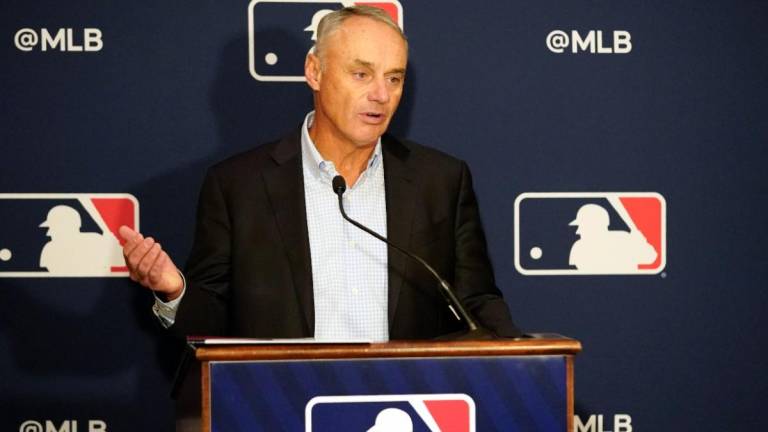 Rob Manfred se integra a las negociaciones entre MLB y Asociación de Jugadores