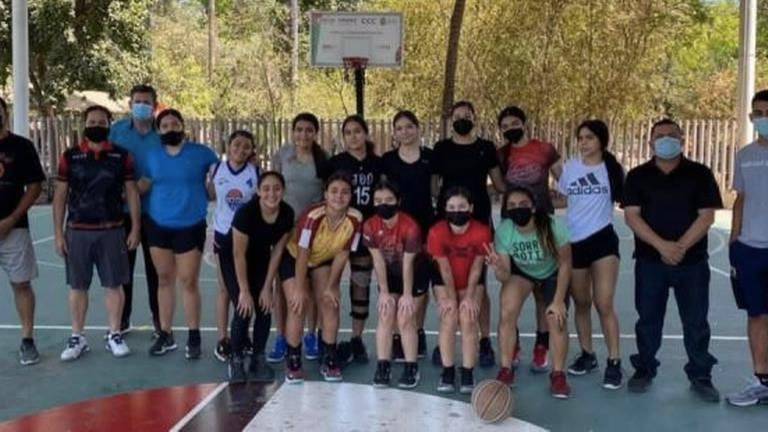 La competencia se realizará con equipos de ambas ramas.