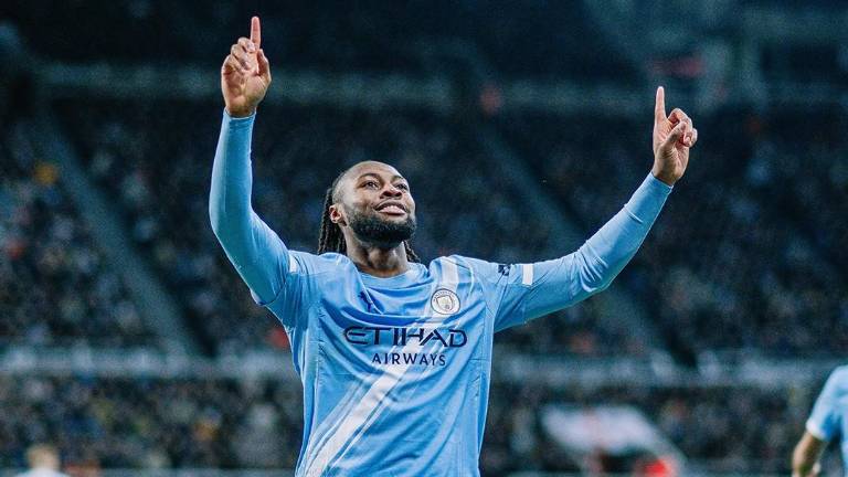 Antoine Semenyo ya se hace notar con el Manchester City.