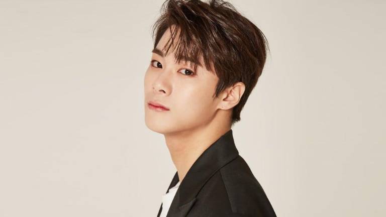 Moonbin, del grupo de K-pop Astro, fue encontrado muerto en su departamento