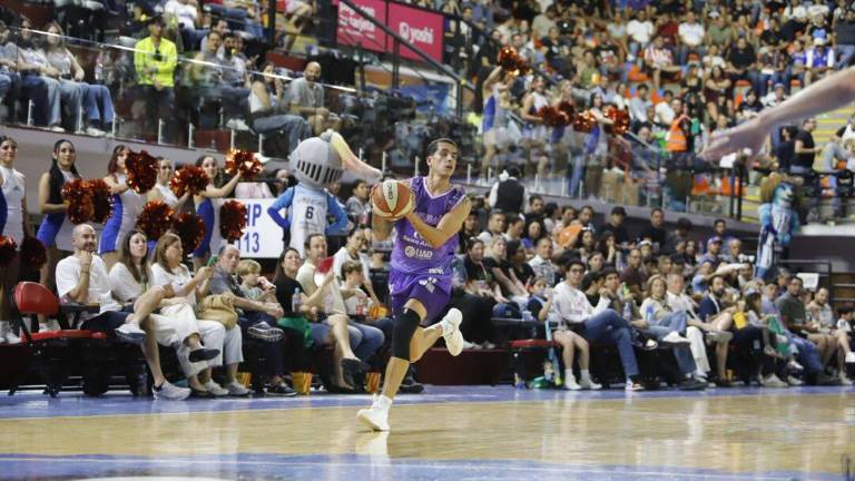 Venados Basketball no tuvieron oportunidad en el primer encuentro ante Astros en Jalisco.