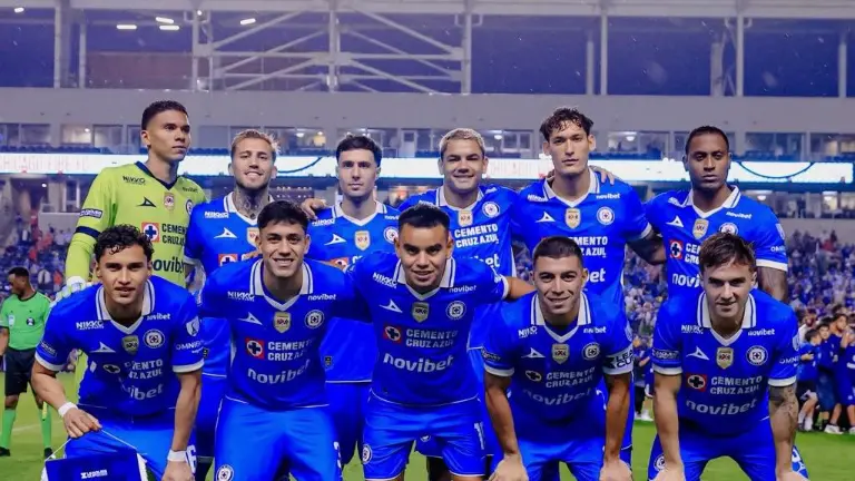 Huiqui reconoce el fracaso de Cruz Azul y pide cerrar filas.