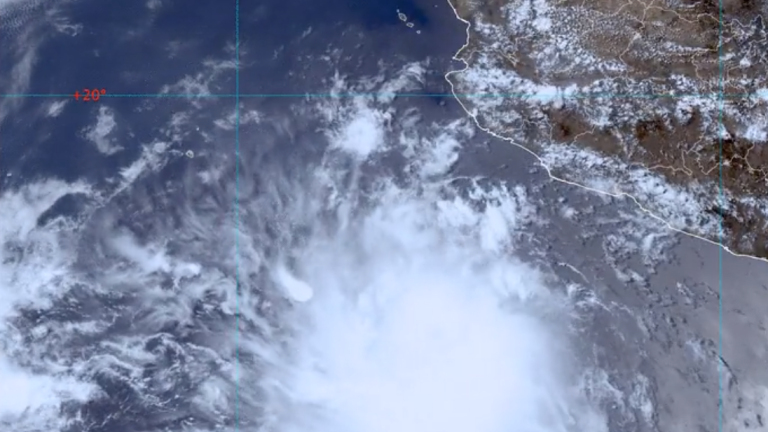 Se desarrolló la Tormenta Tropical Adrián, primera de la temporada en el Océano Pacífico.