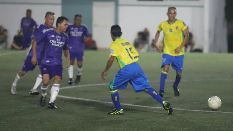El torneo homenaje a Jorge Muzquiz Llorente sigue encendiendo la pasión futbolera en el puerto.